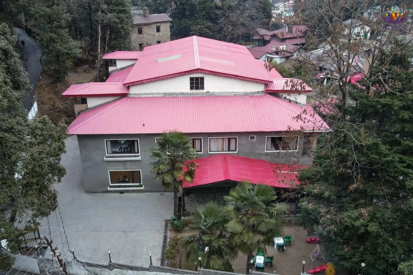 Langdale Manor Nainital Outdoors