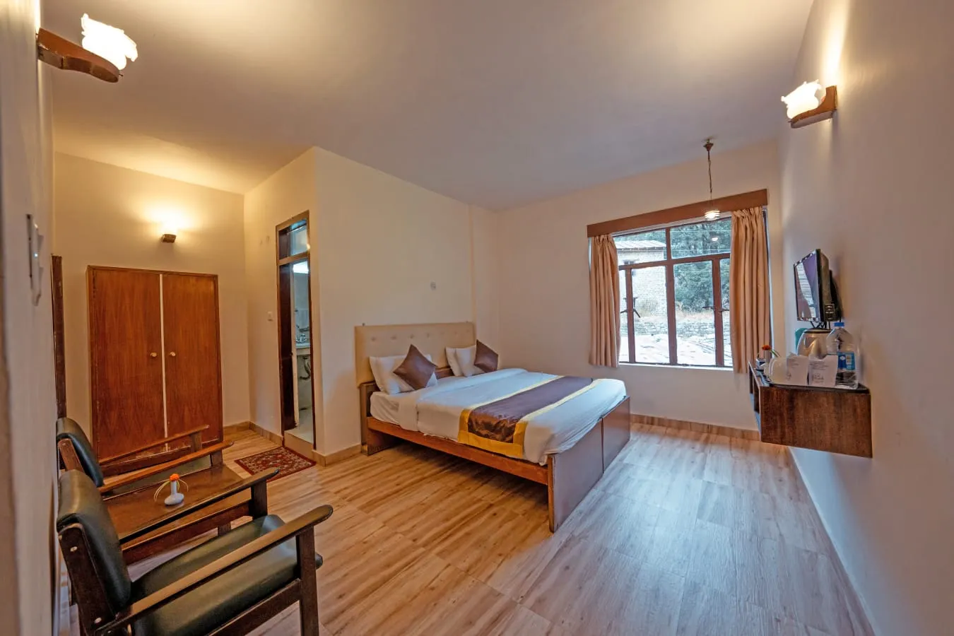 Langdale Manor Nainital Room