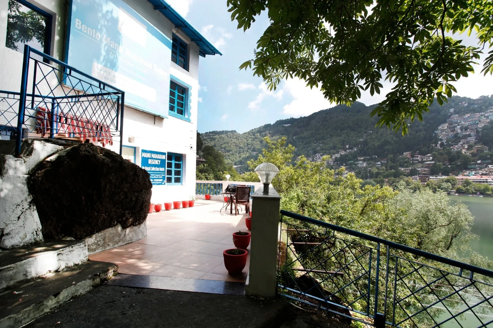 Manu Maharani Regency By Royal Collection Hotels Common Area