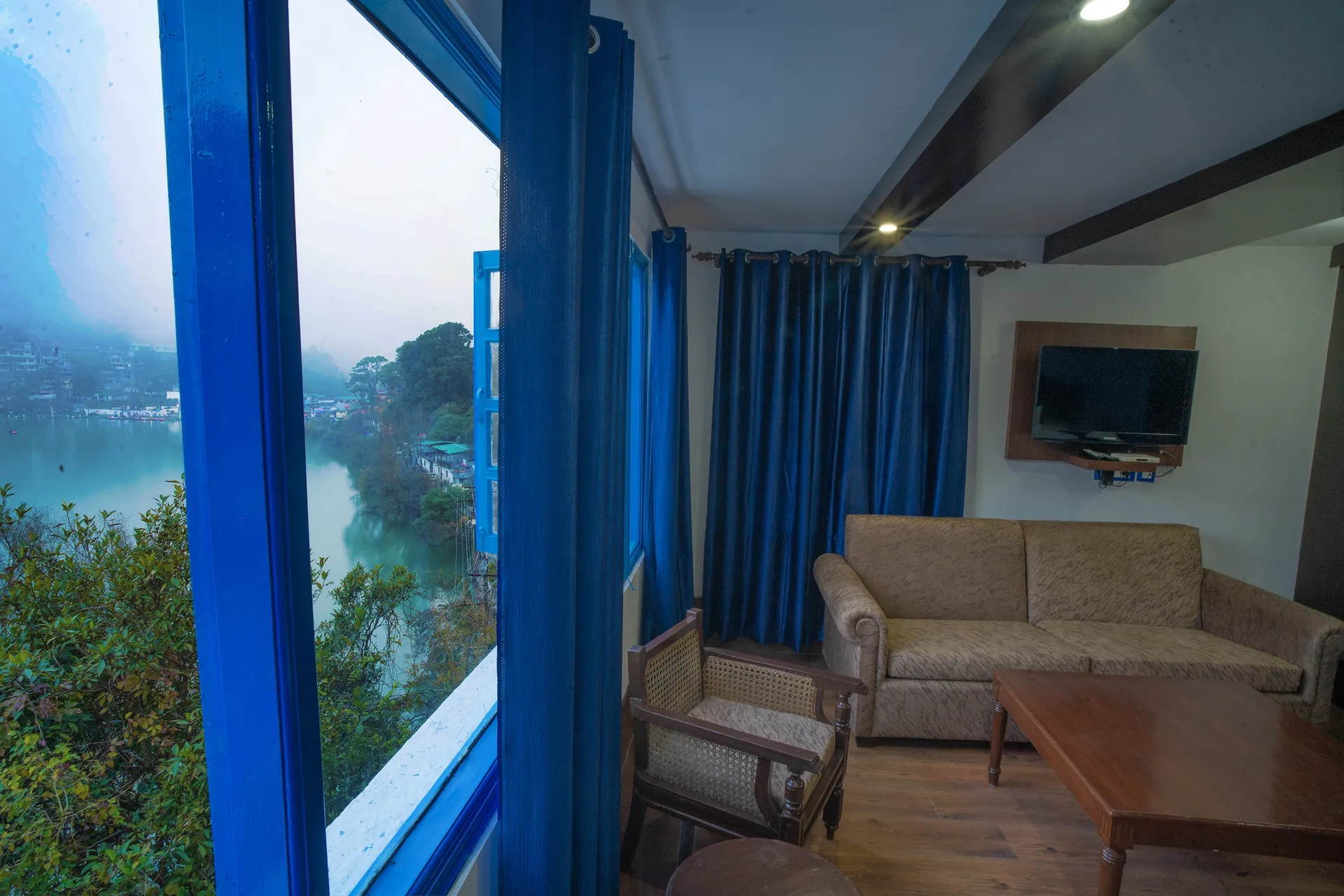 Manu Maharani Regency By Royal Collection Hotels Common Area