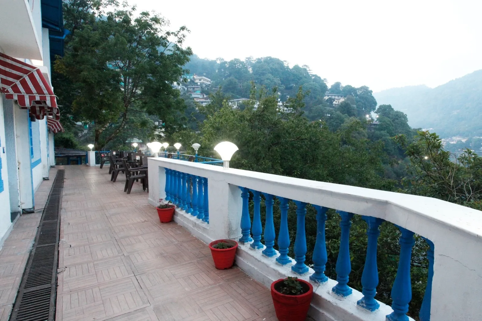 Manu Maharani Regency By Royal Collection Hotels Common Area