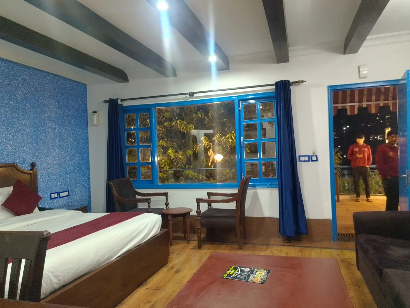 Manu Maharani Regency By Royal Collection Hotels Room