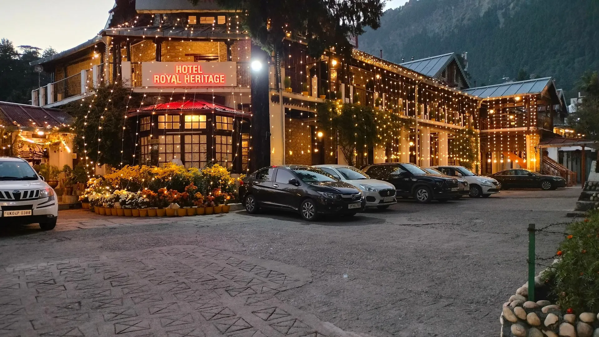 Royal Heritage by Harmony Hotels & Resorts Entrance