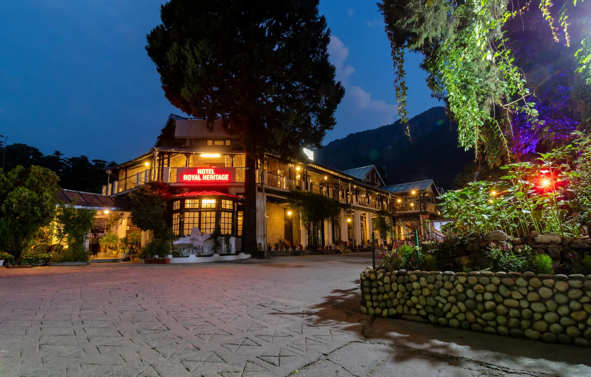 Royal Heritage by Harmony Hotels & Resorts Facade