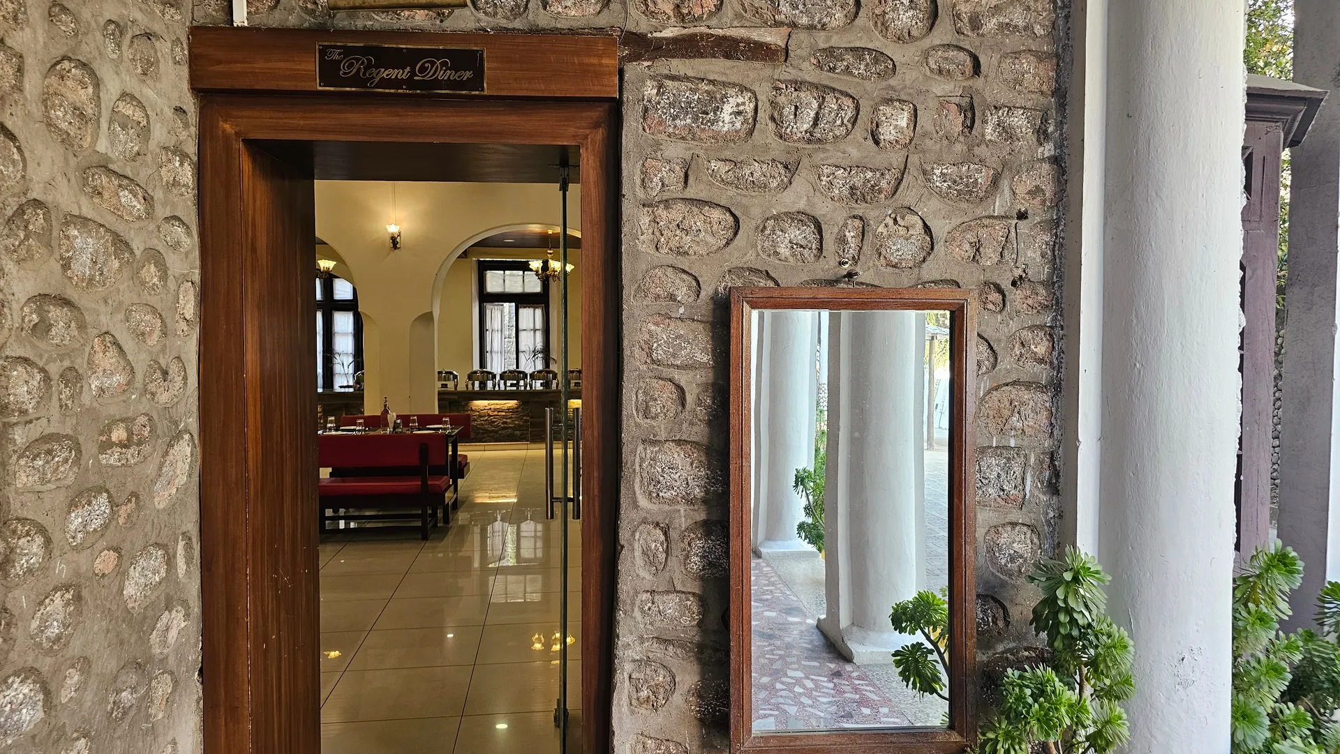 Royal Heritage by Harmony Hotels & Resorts Restaurant
