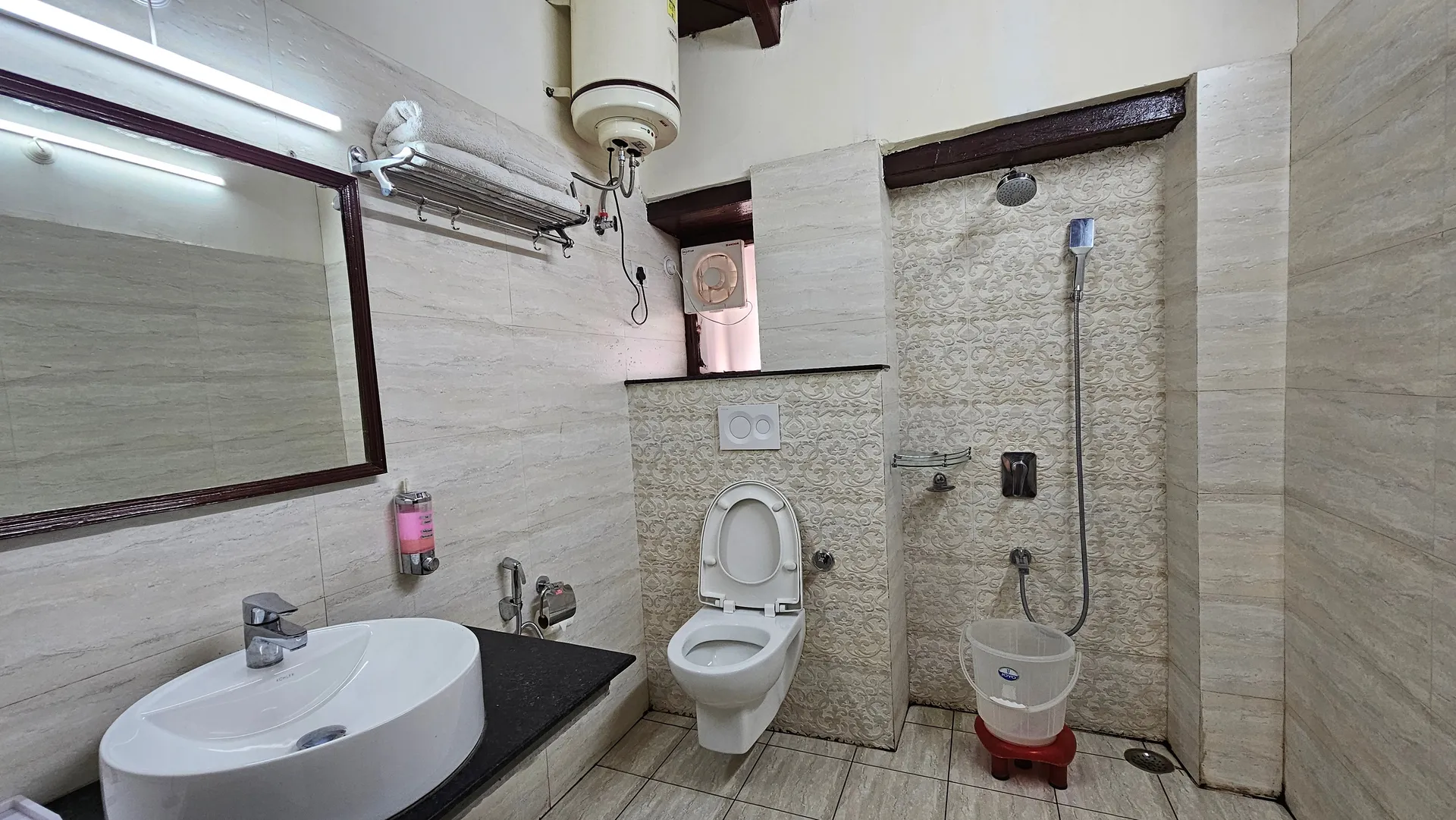 Royal Heritage by Harmony Hotels & Resorts Washroom