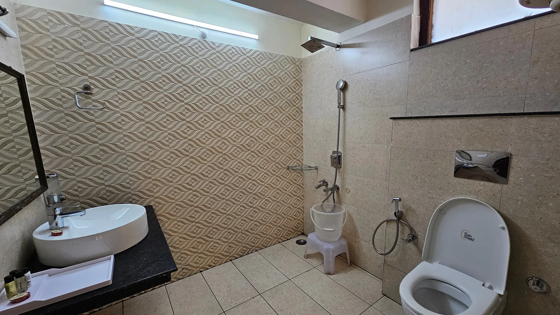 Royal Heritage by Harmony Hotels & Resorts Washroom