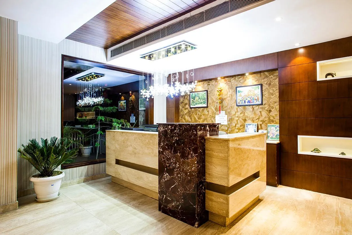 Seasons By Xperience Reception