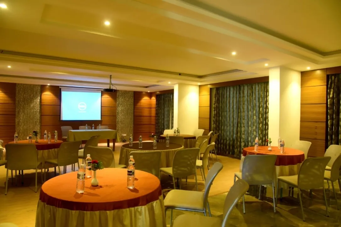 Seasons By Xperience Restaurant