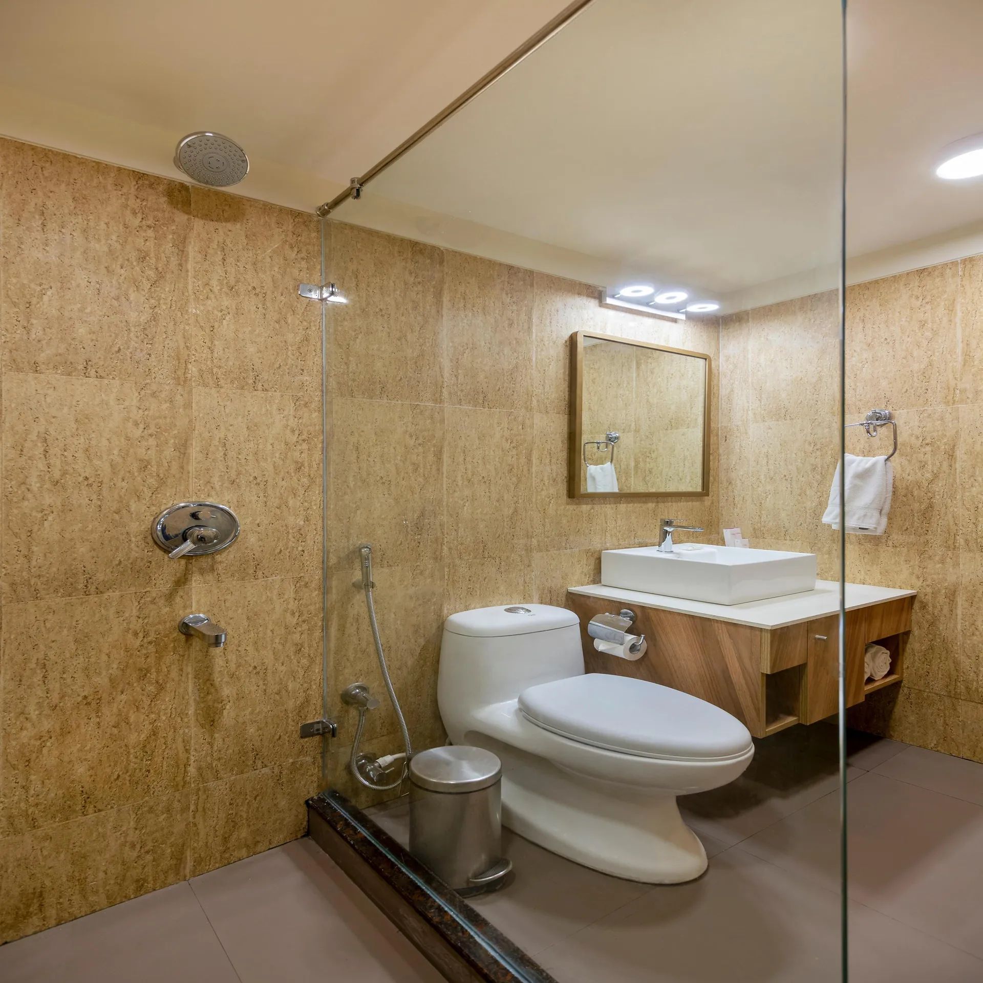 Sterling Nainital Room