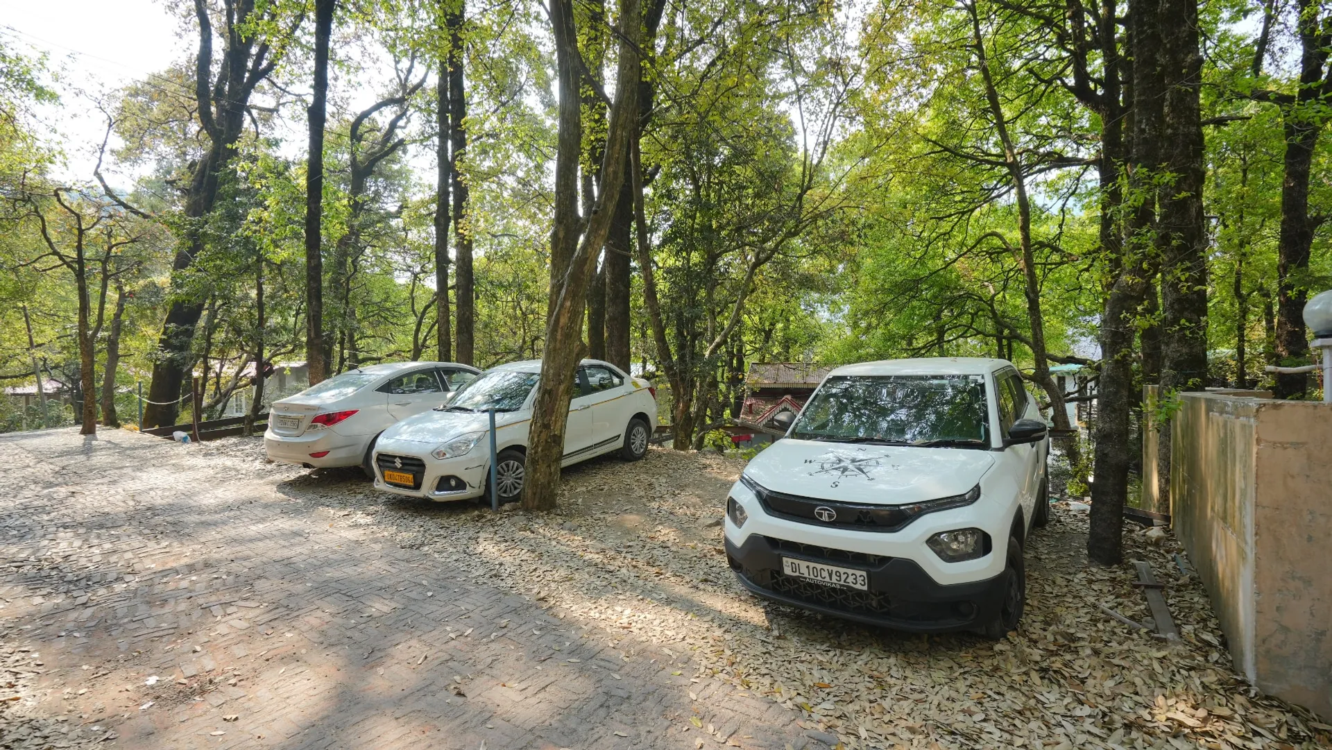 The Emerald by DLS Hotels, Nainital Parking