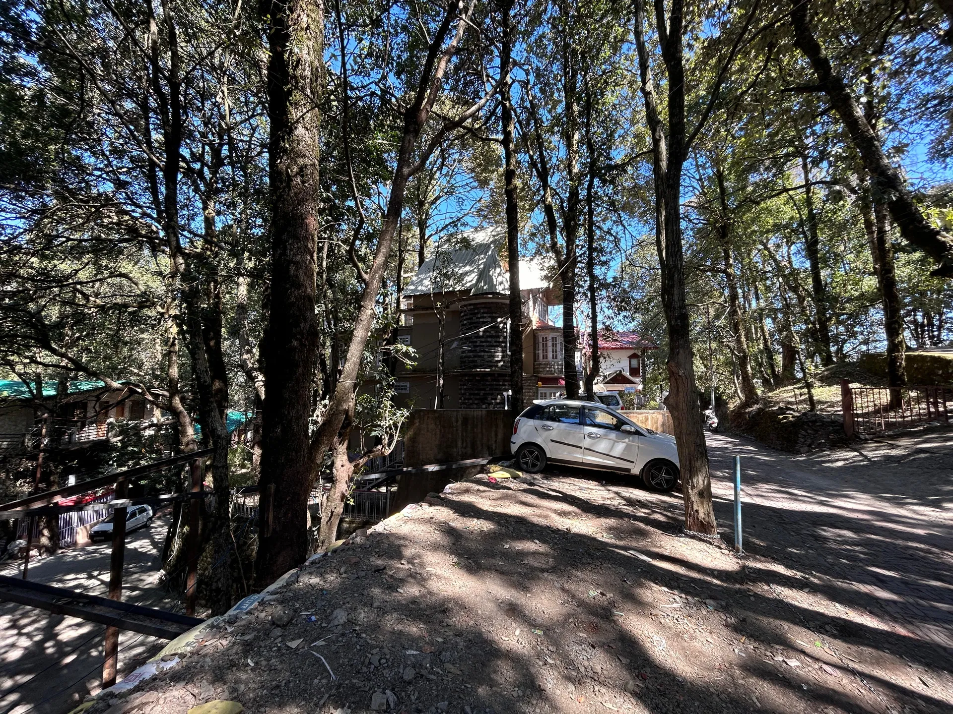 The Emerald by DLS Hotels, Nainital Parking