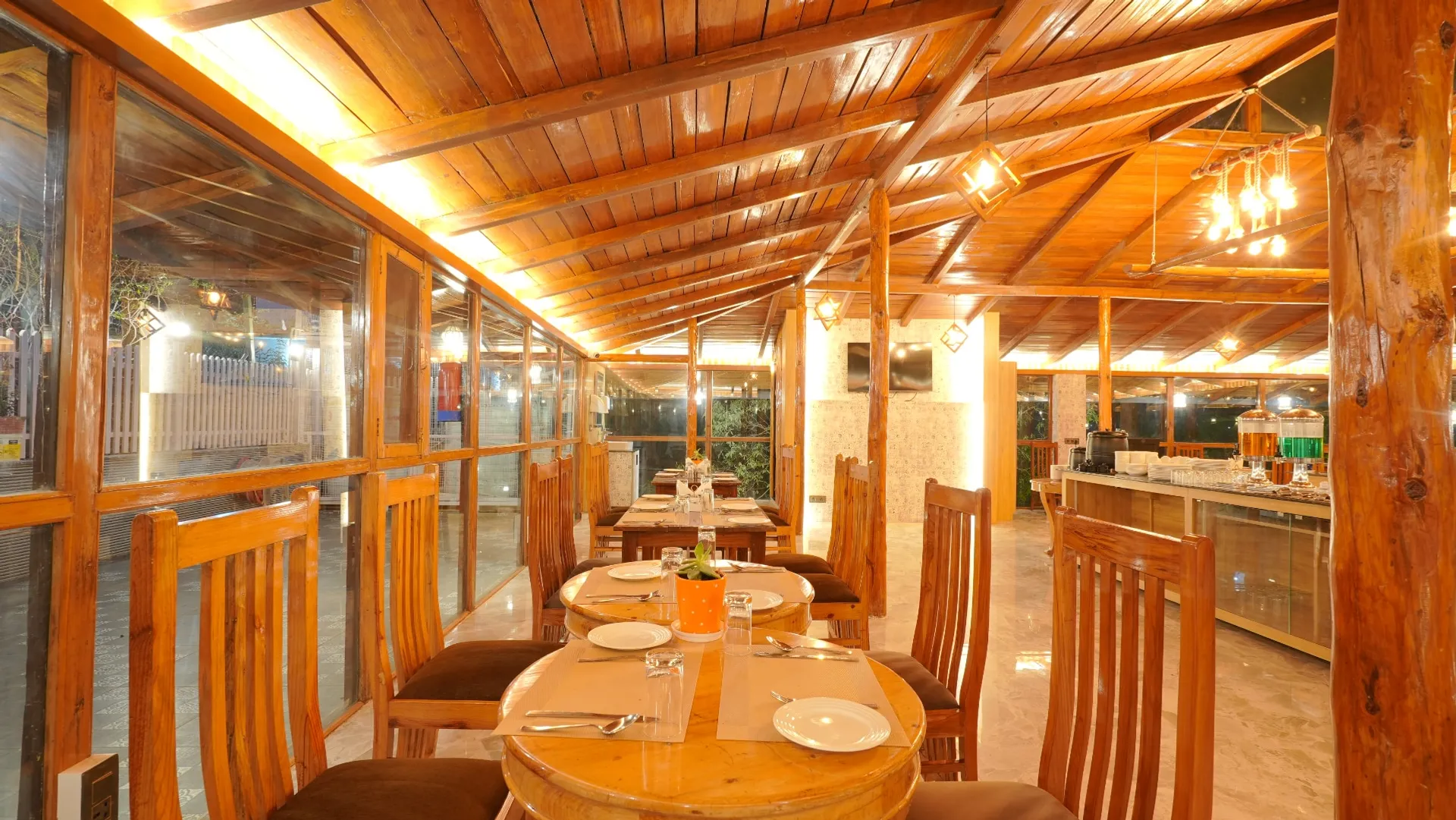 The Emerald by DLS Hotels, Nainital Restaurant