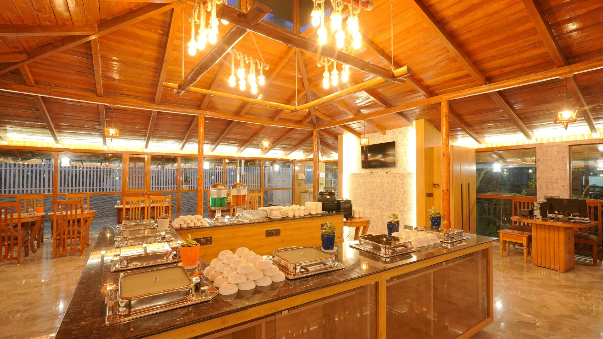 The Emerald by DLS Hotels, Nainital Restaurant