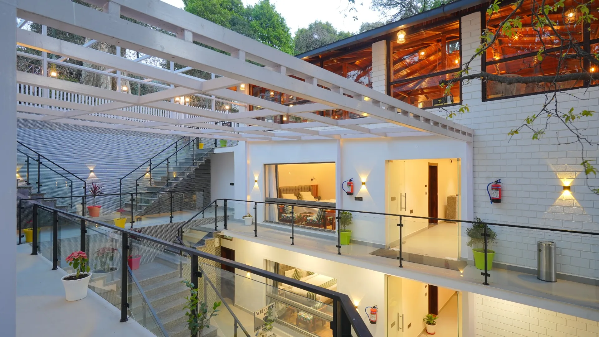 The Emerald by DLS Hotels, Nainital Restaurant