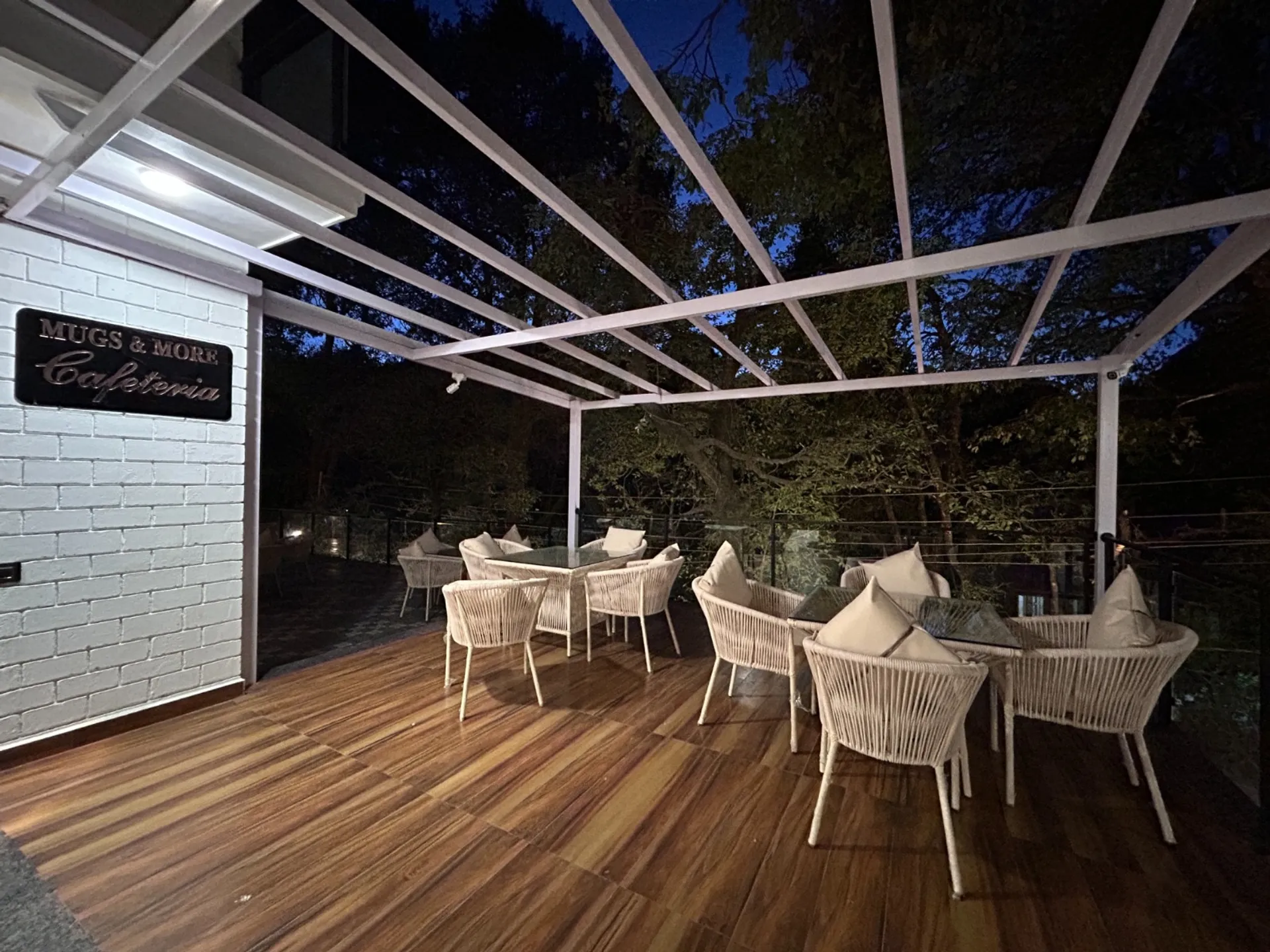 The Emerald by DLS Hotels, Nainital Restaurant
