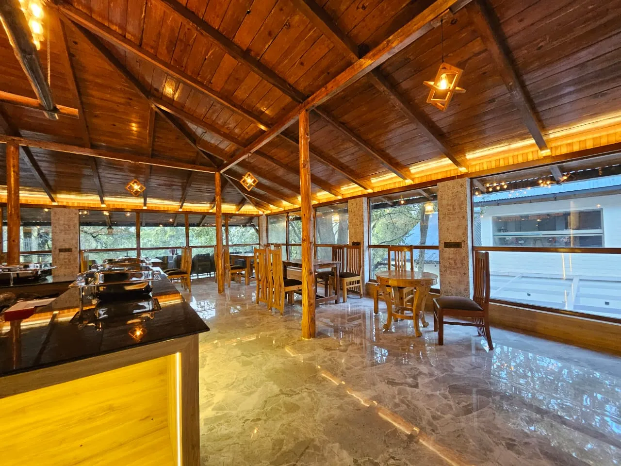 The Emerald by DLS Hotels, Nainital Restaurant
