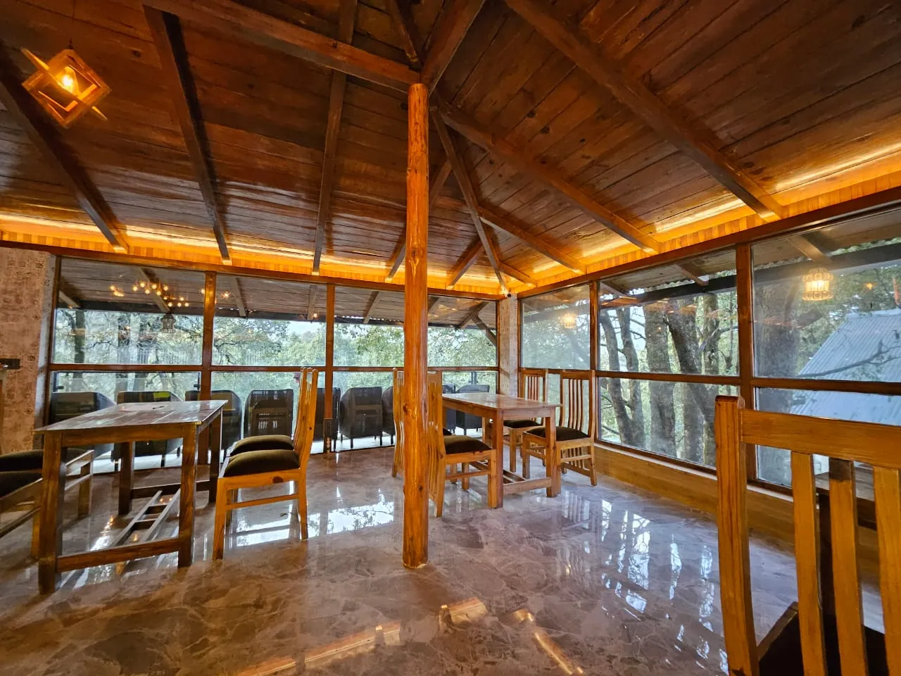 The Emerald by DLS Hotels, Nainital Restaurant