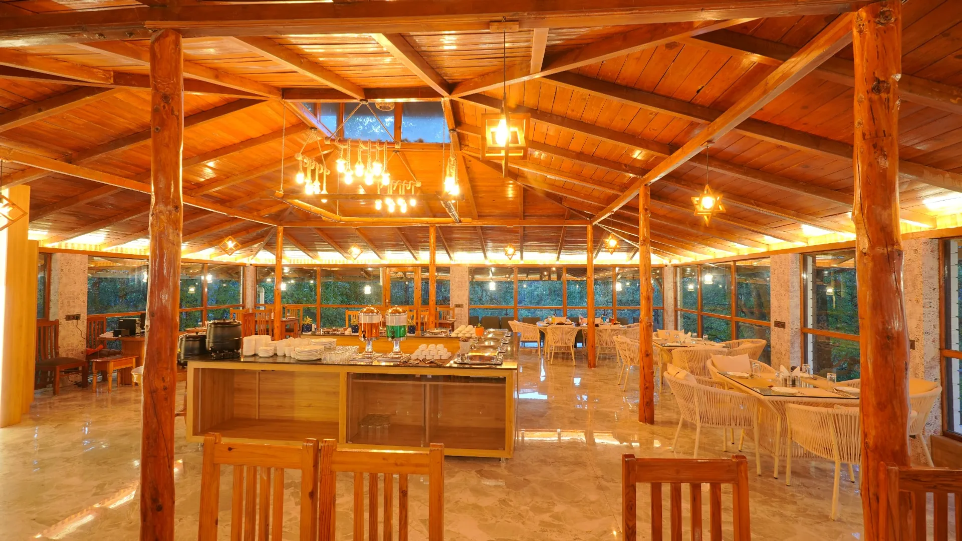 The Emerald by DLS Hotels, Nainital Restaurant