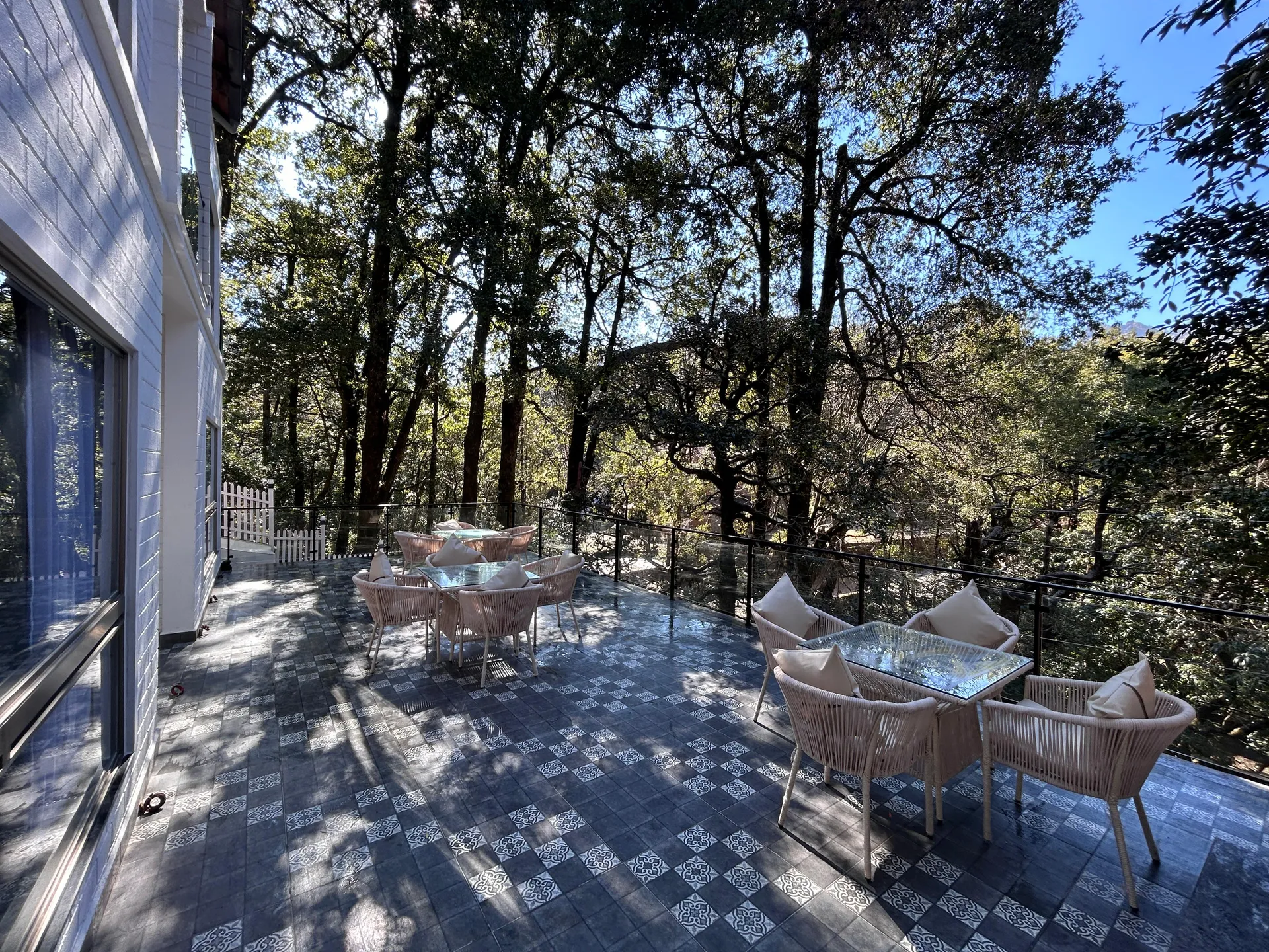 The Emerald by DLS Hotels, Nainital Restaurant