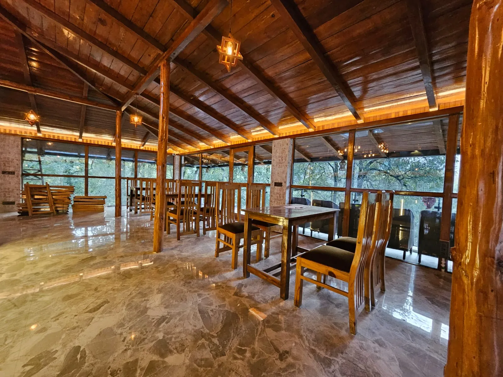 The Emerald by DLS Hotels, Nainital Restaurant