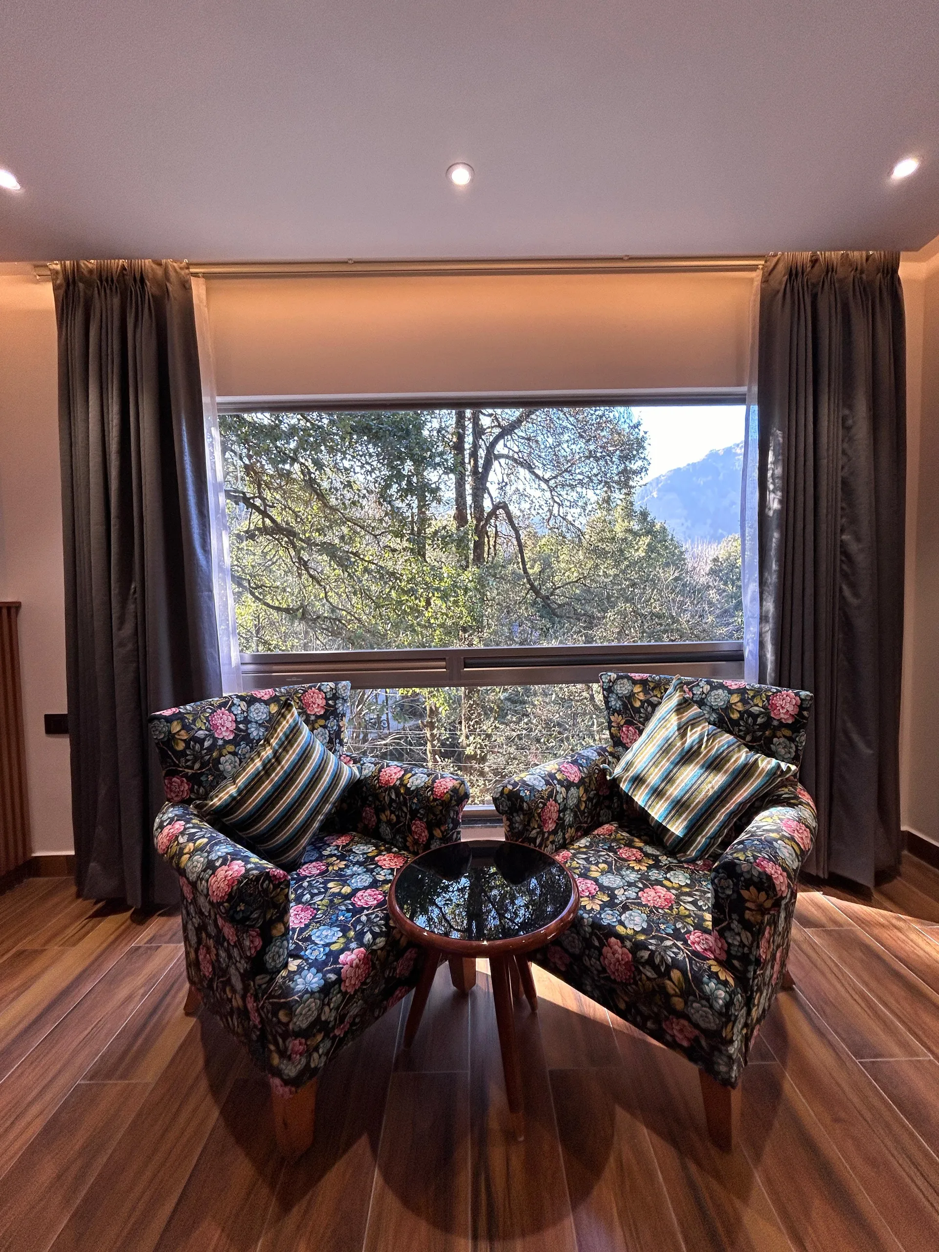 The Emerald by DLS Hotels, Nainital Room