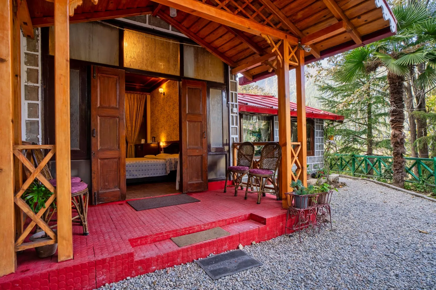 The Hive Cottage By Royal Collection Hotels Bedroom