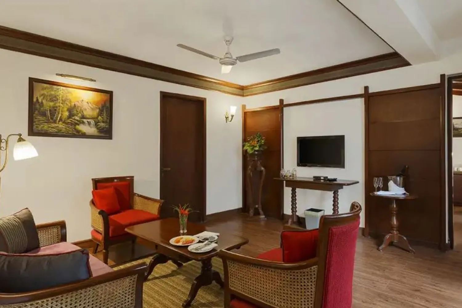 The Naini Retreat By Leisure Hotels Common Area