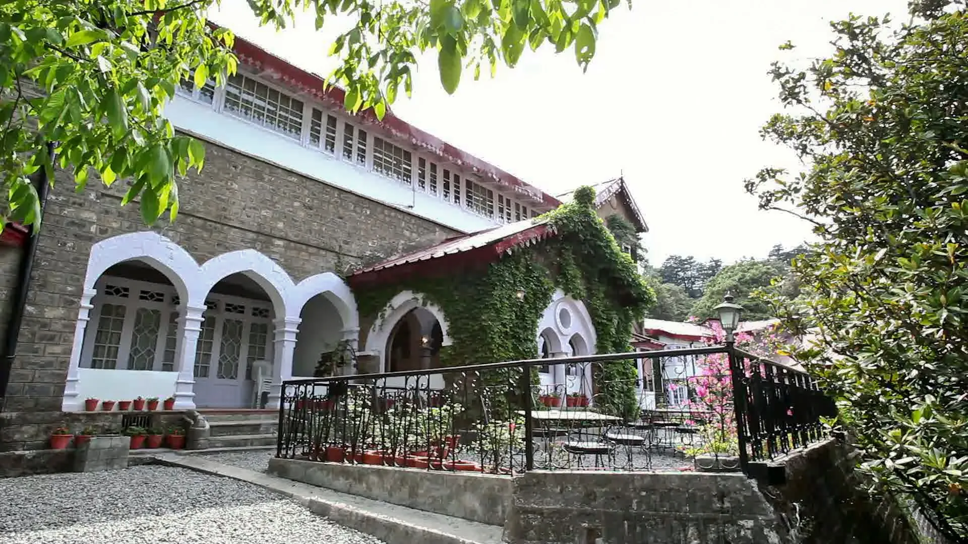 The Naini Retreat By Leisure Hotels Outdoors