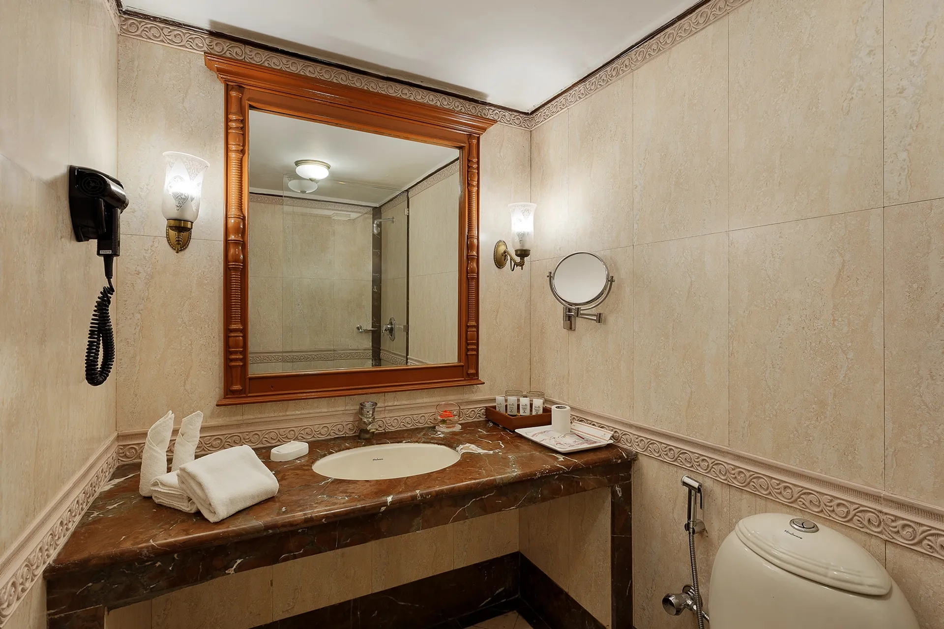 The Naini Retreat By Leisure Hotels Room