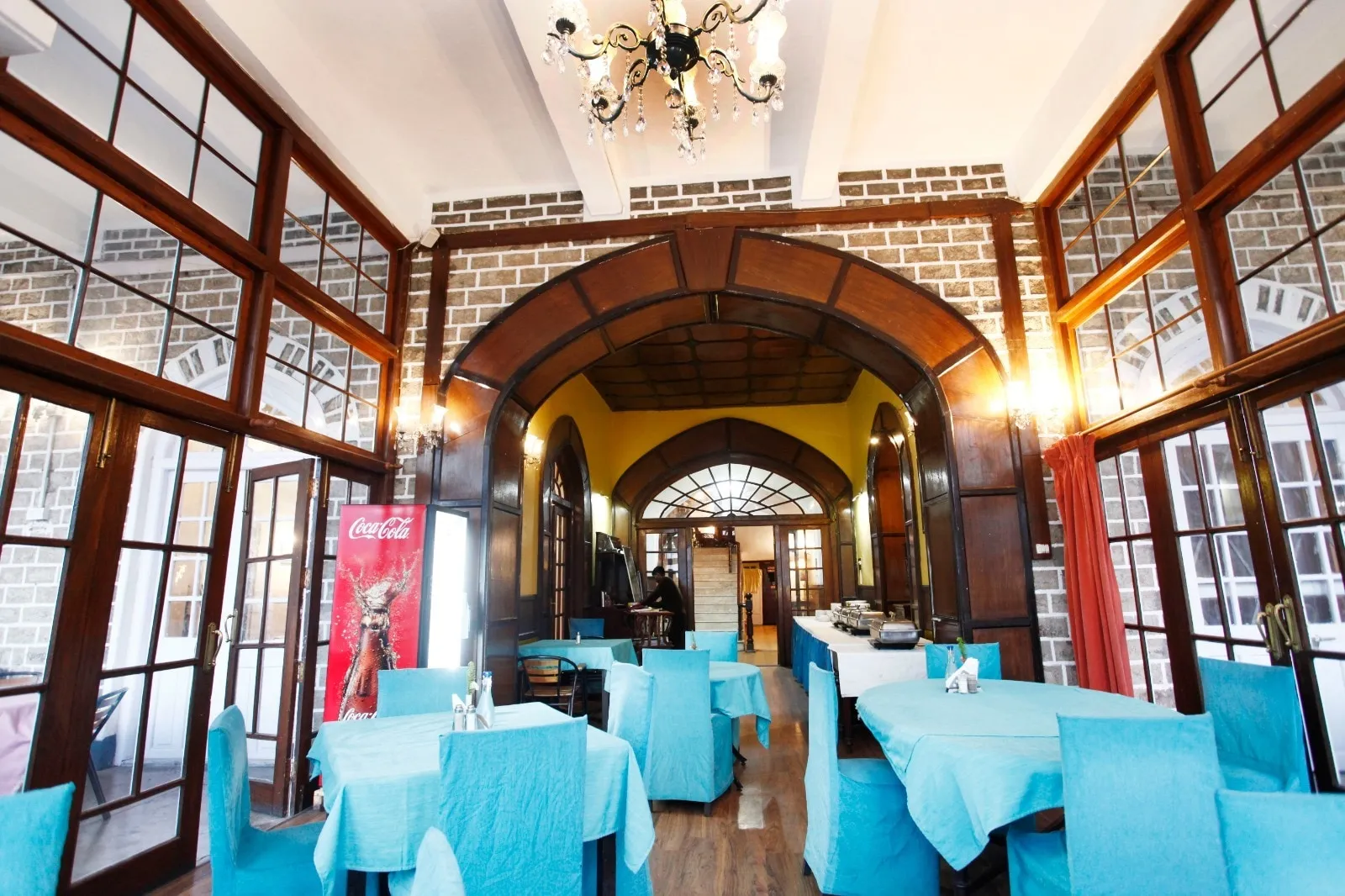 The Palace Belvedere (walkable distance from Mall Road) Restaurant