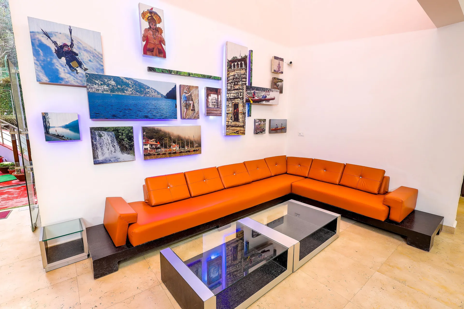 Vaapi Comfort Inn (A Unit Of SAM Hotels) Common Area