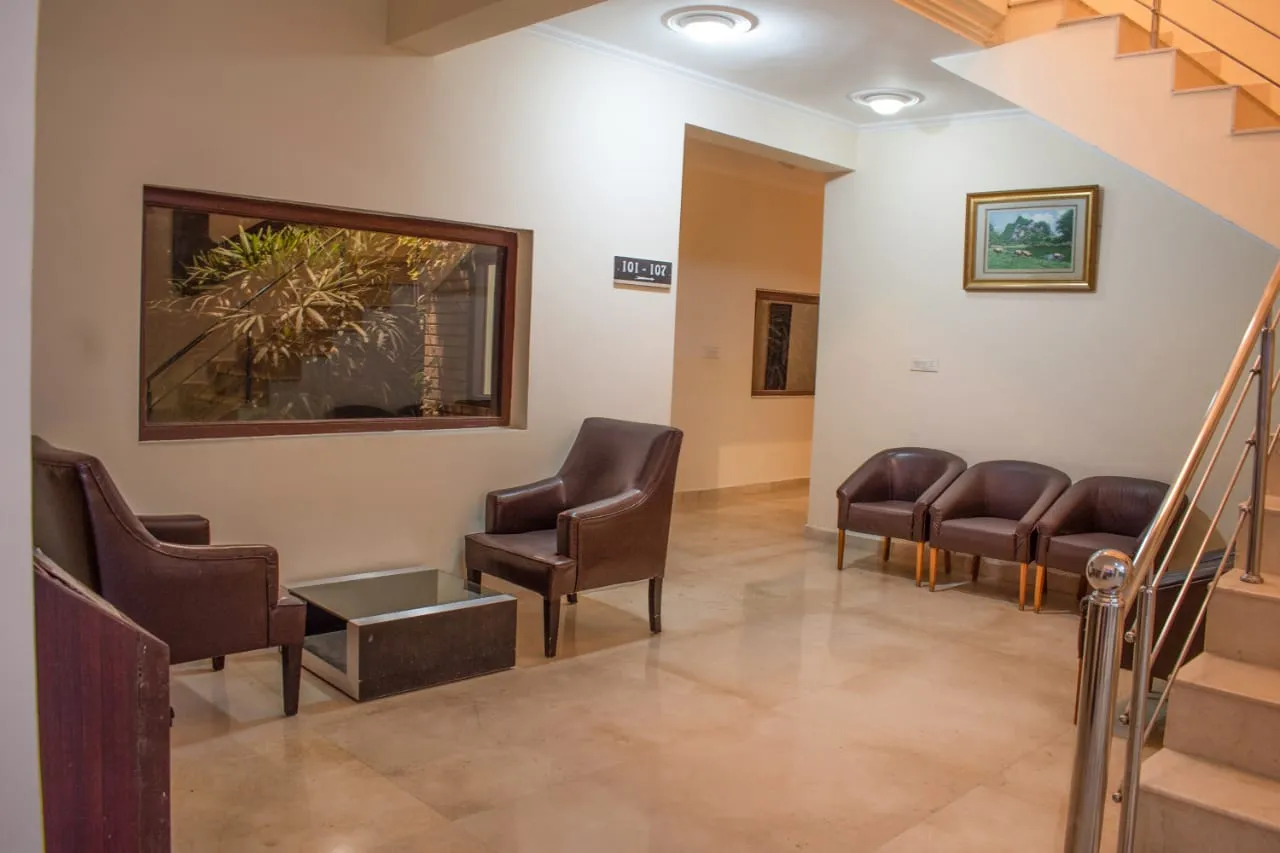 Vaapi Comfort Inn (A Unit Of SAM Hotels) Common Area