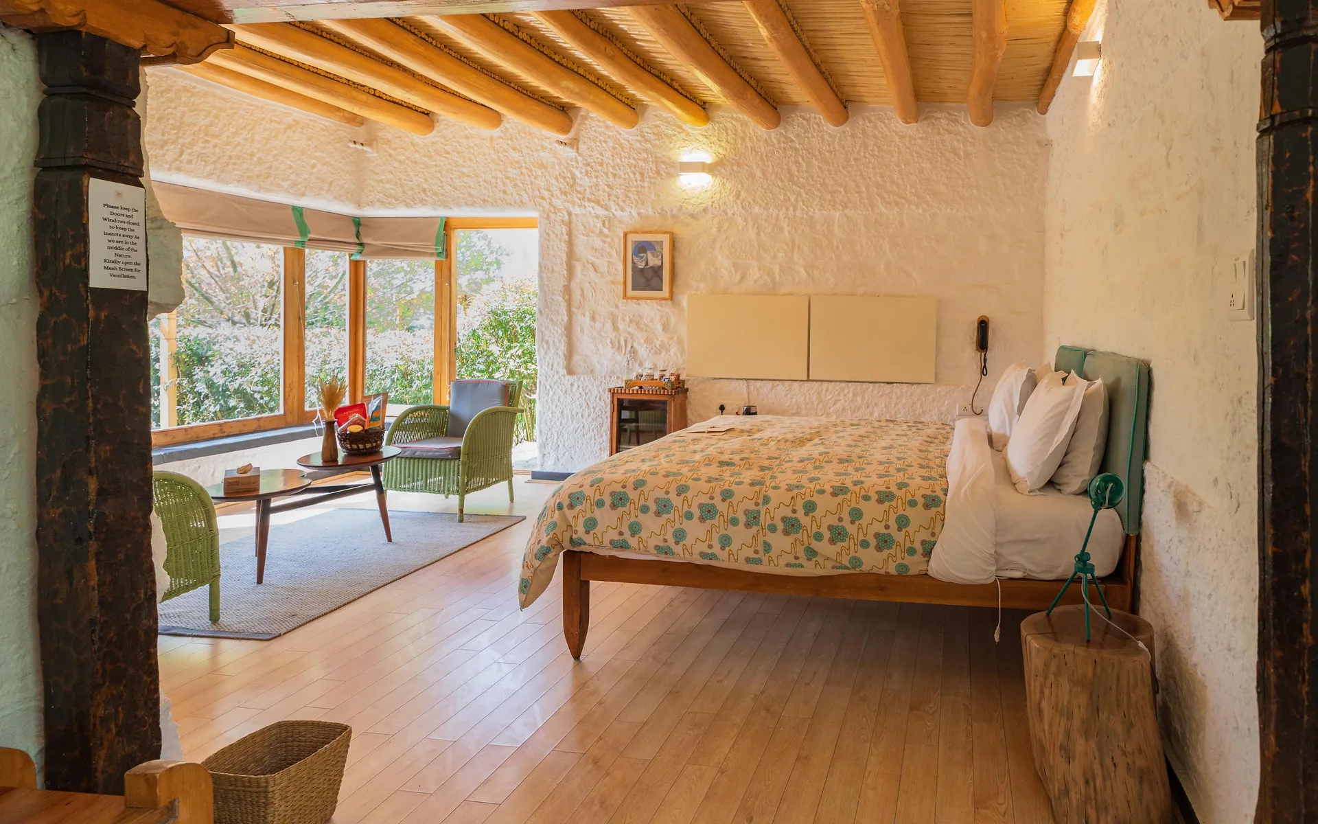 Lchang Nang  Retreat- The House of Trees Room