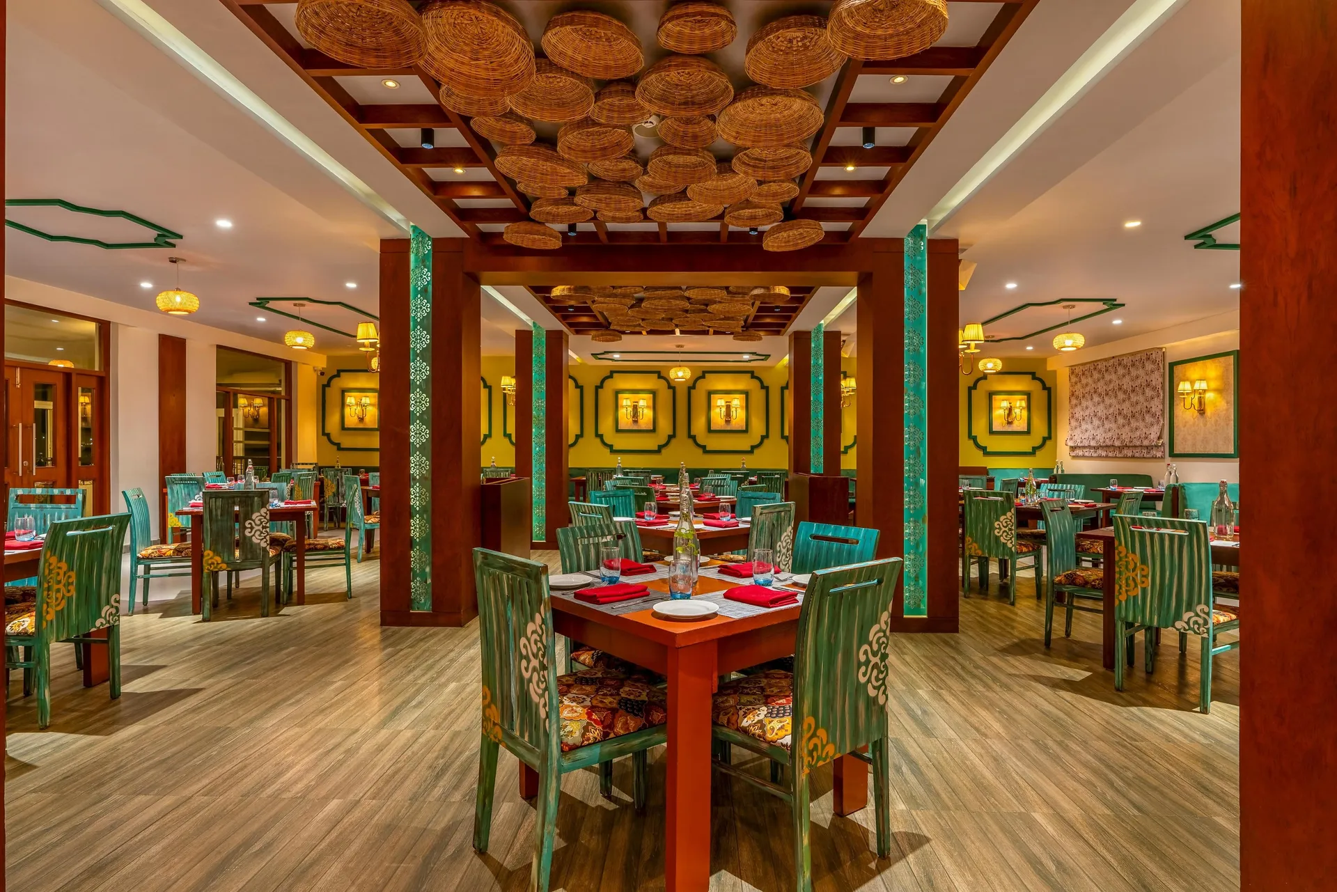 Sterling Ooty Elk Hill Restaurant