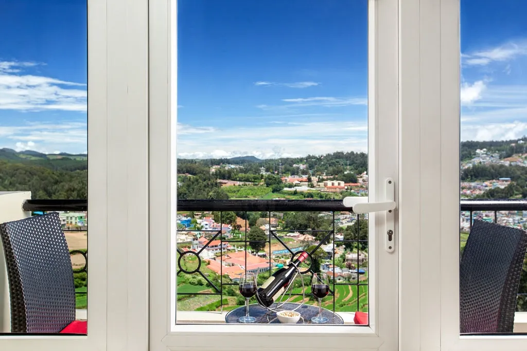 Sterling Ooty Elk Hill Room