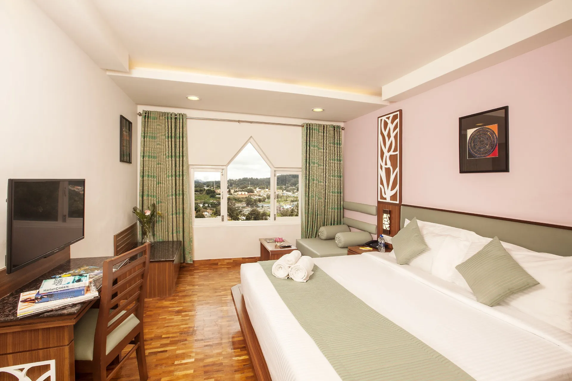 Sterling Ooty Elk Hill Room