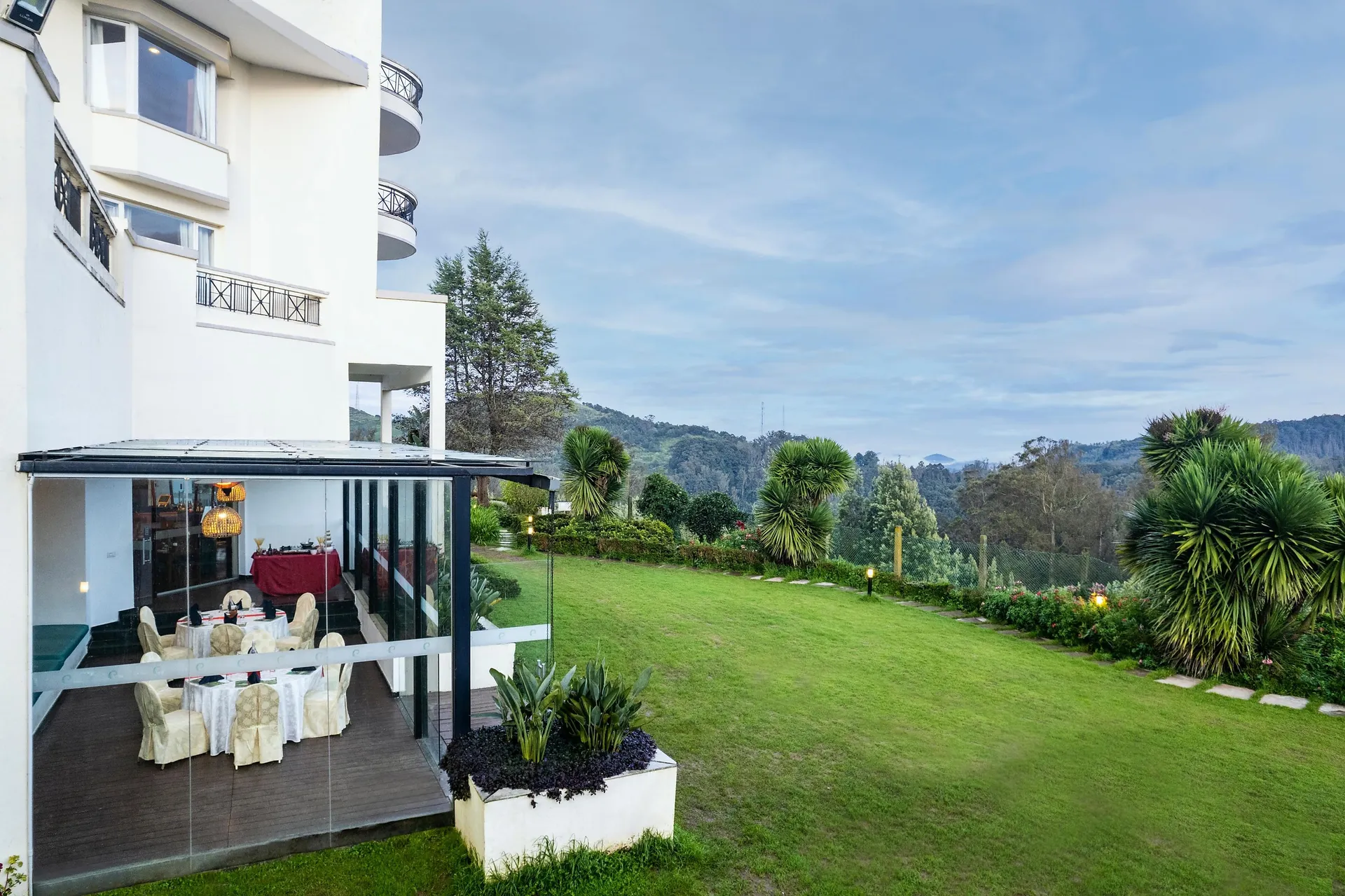 Sterling Ooty Fern Hill Outdoors