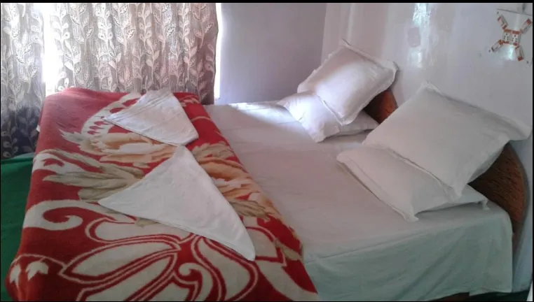 Friends Guesthouse Pahalgam Room