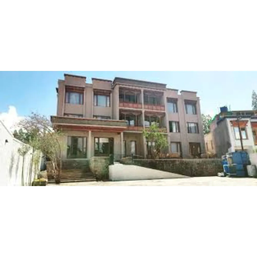 Green Top Resort Facade