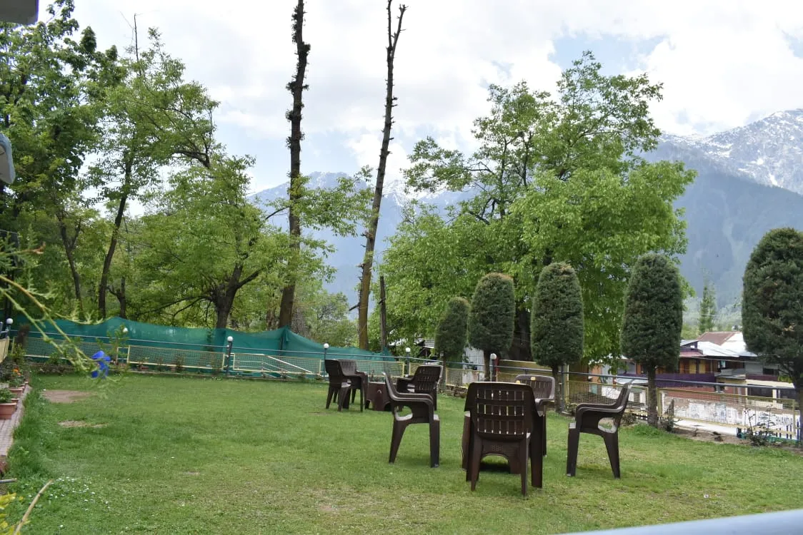 Green Top Resort Outdoors
