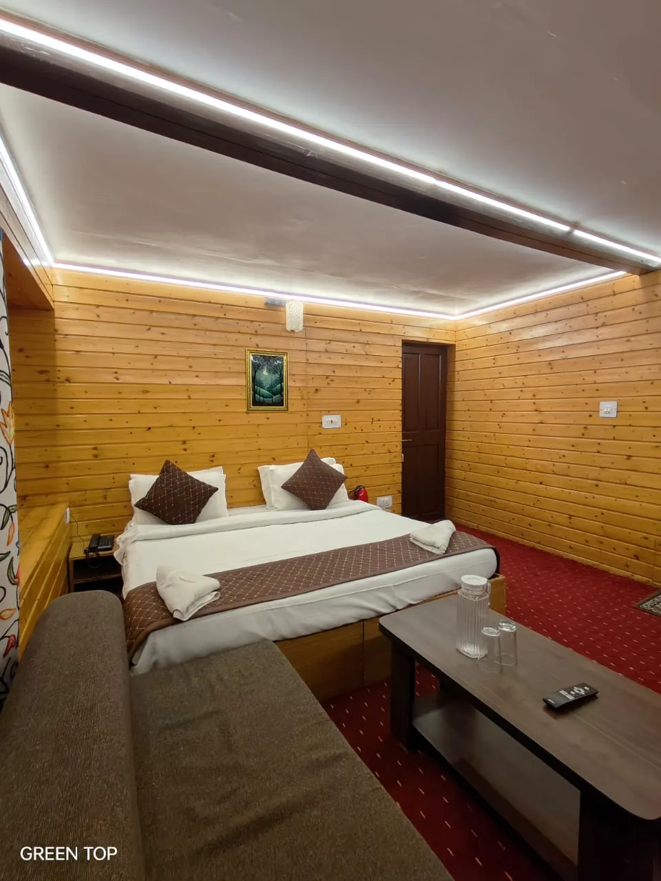 Green Top Resort Room