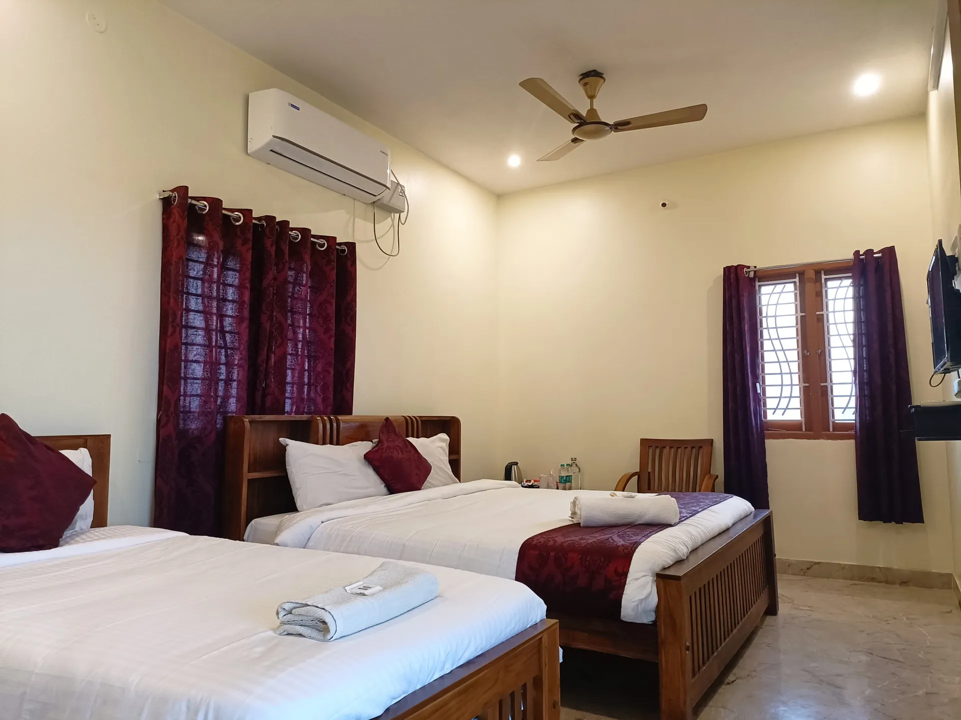 Bairava Bliss Inn Room