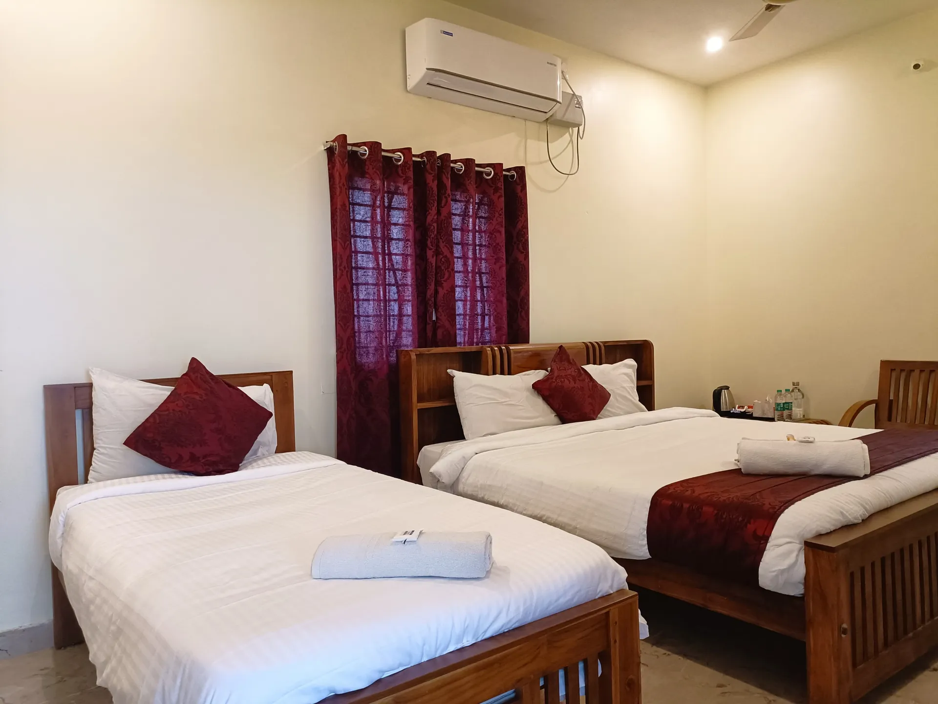 Bairava Bliss Inn Room