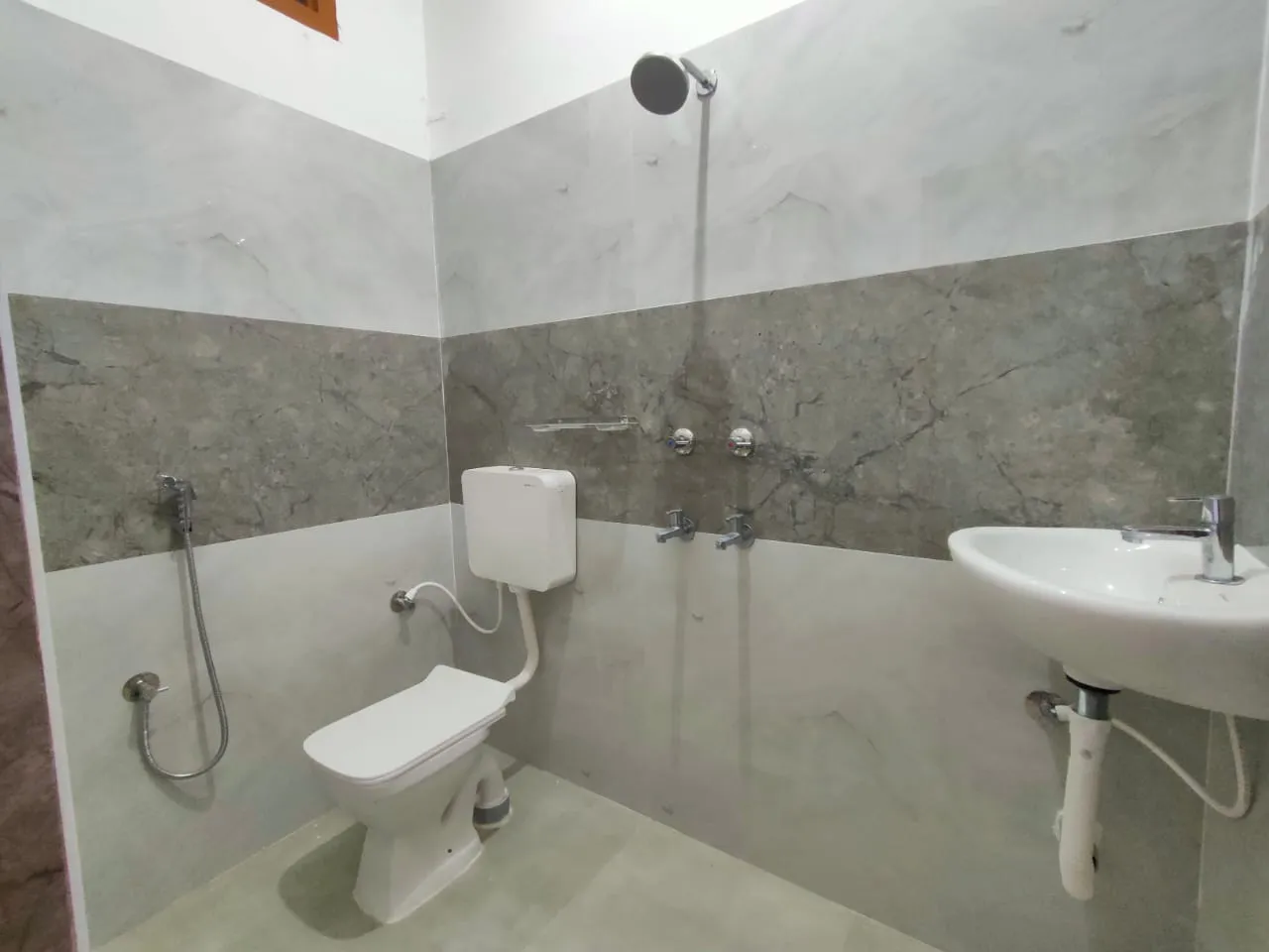 Bairava Bliss Inn Room
