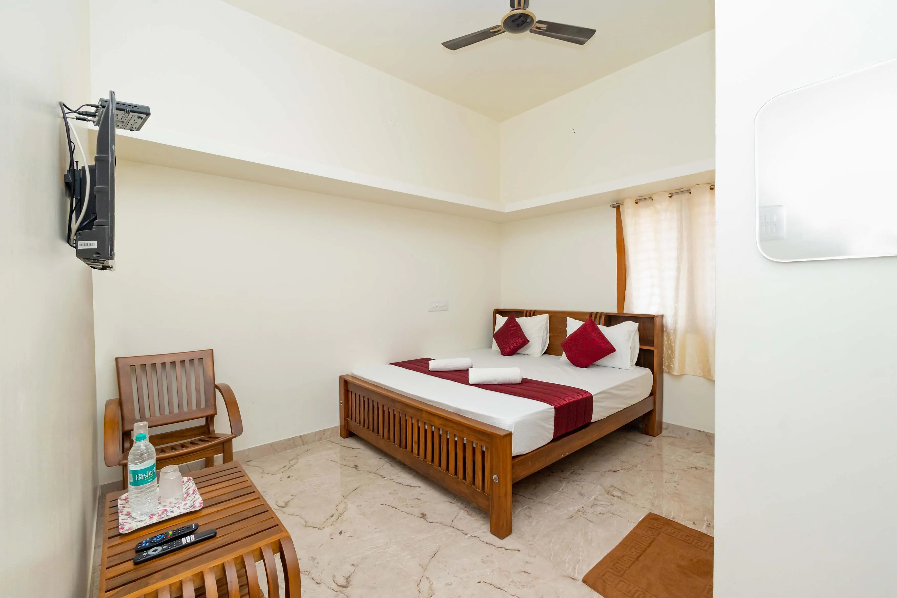 Bairava Bliss Inn Room