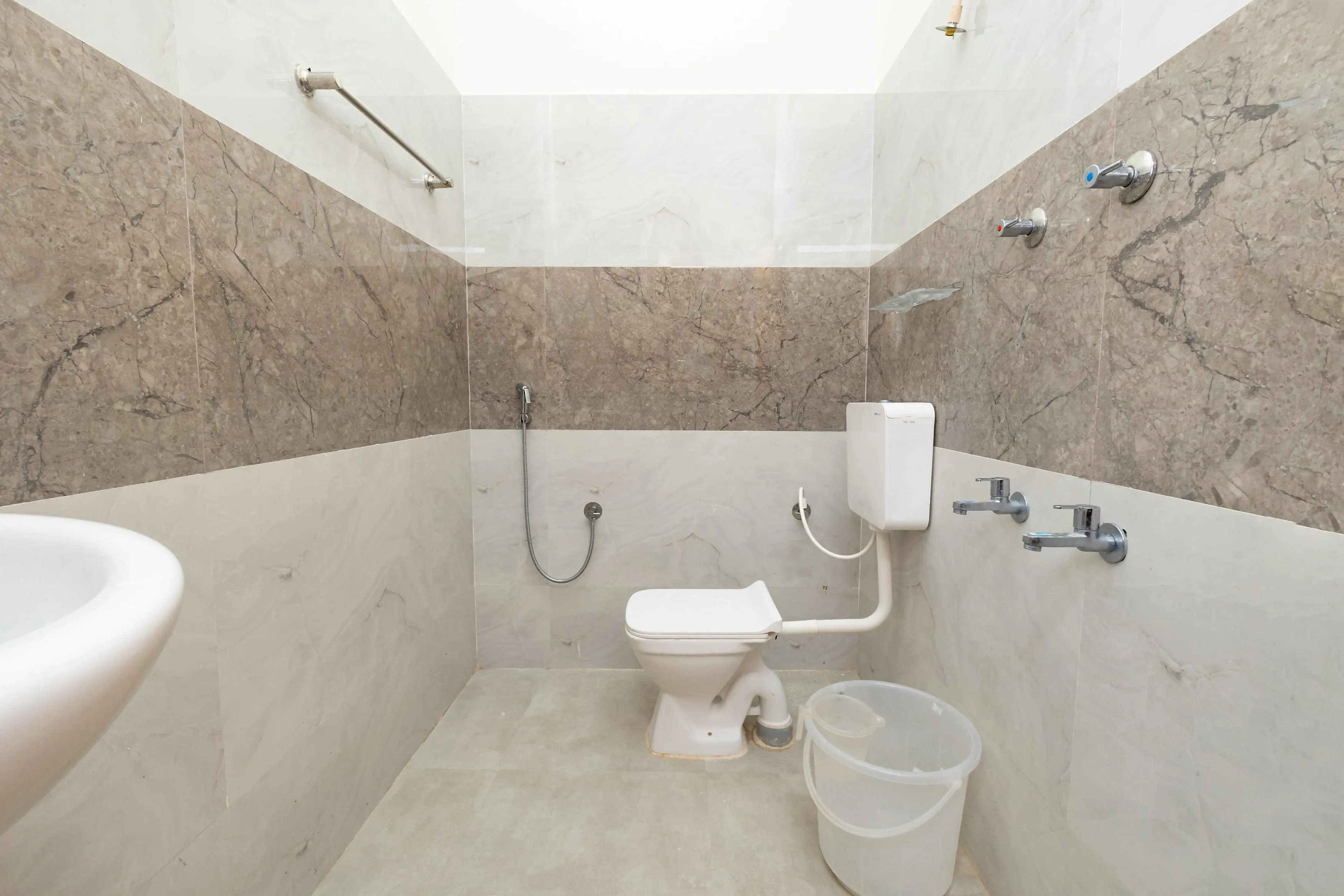 Bairava Bliss Inn Washroom