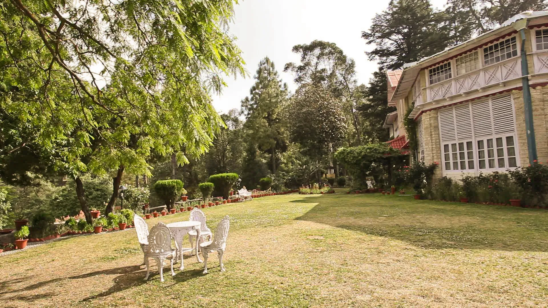Hotel Chevron Rosemount, Ranikhet Outdoors