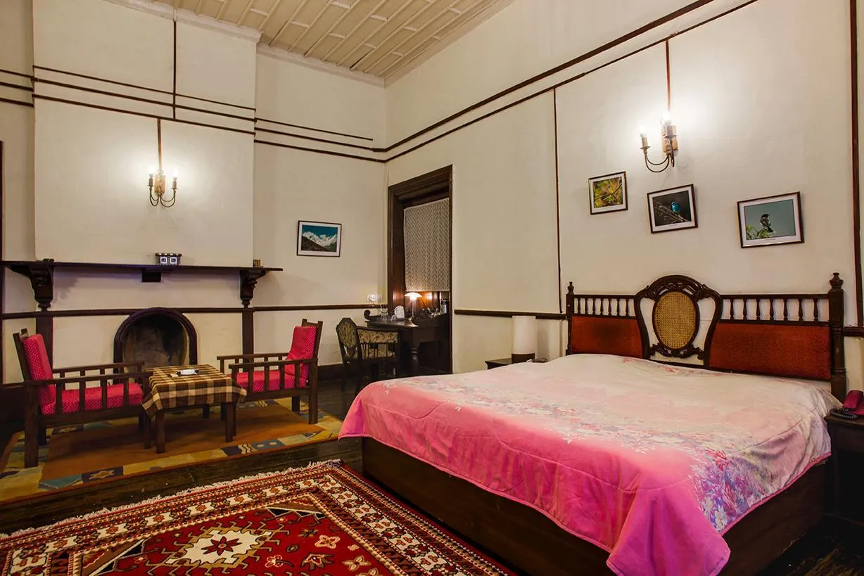 Hotel Chevron Rosemount, Ranikhet Room