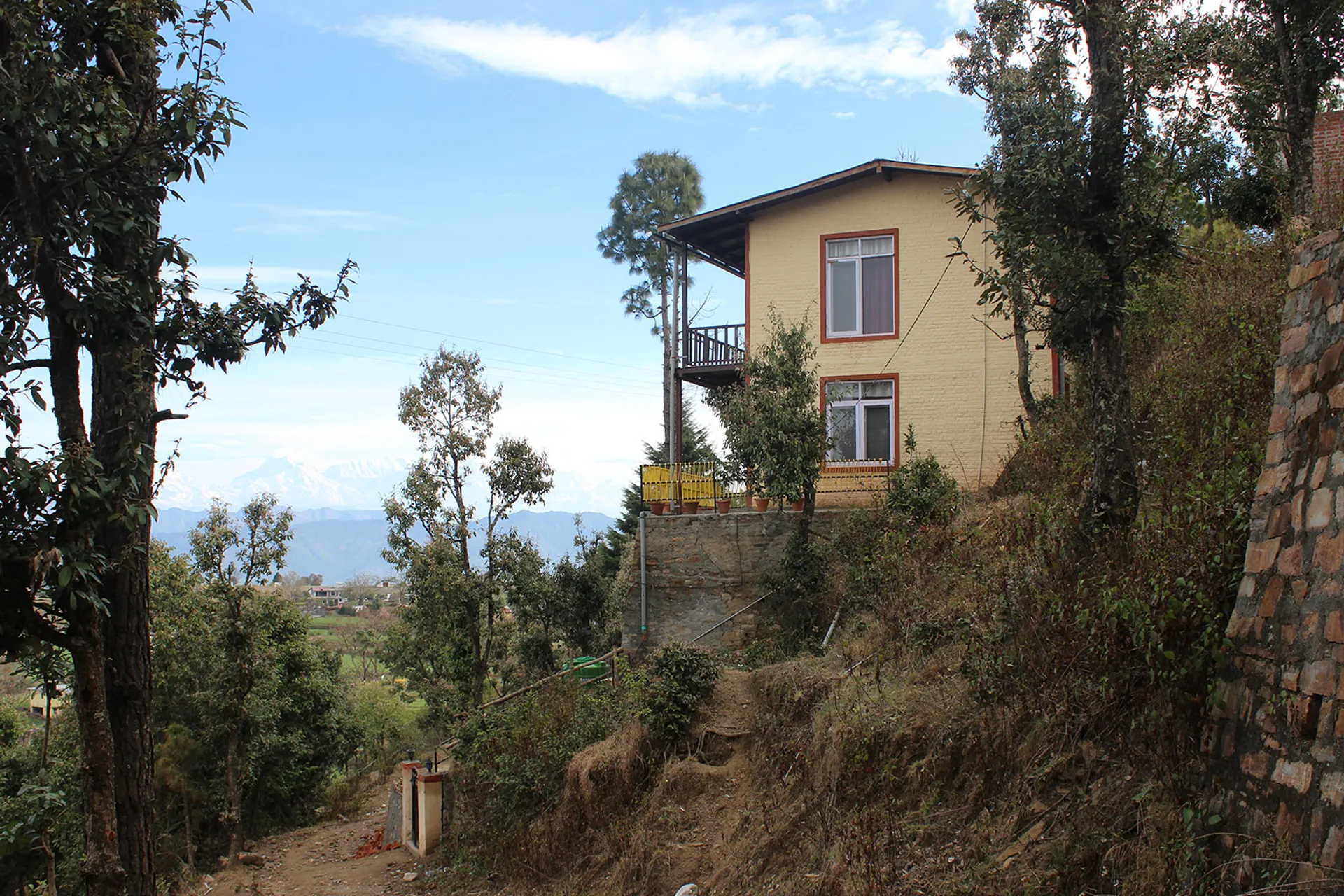 Kafal Cottage by Gemini Outdoors